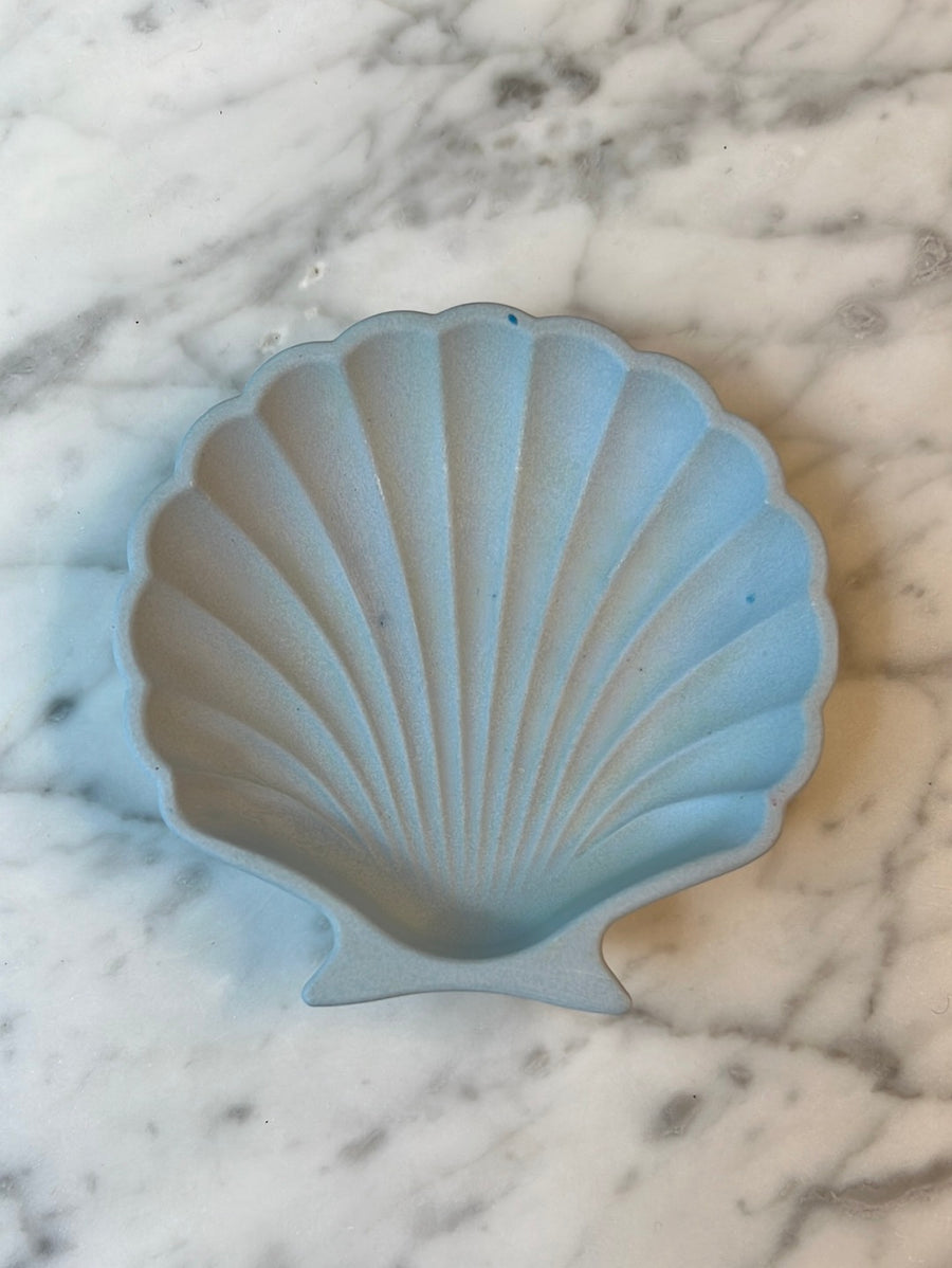 Blue Shell Dish No. 1